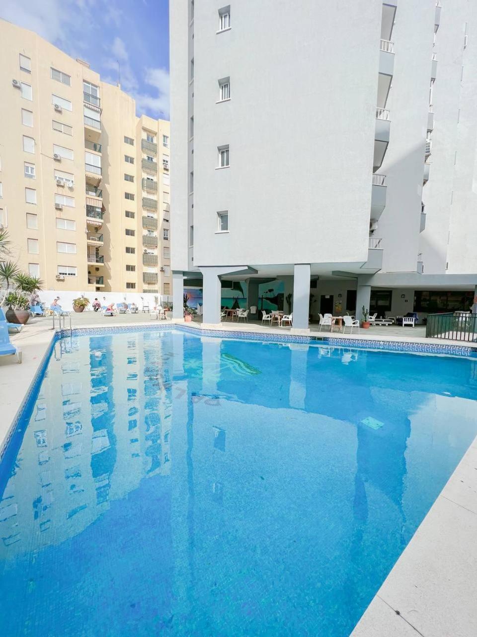 Palm Beach Aparment Sea Views Torremolinos Exterior foto
