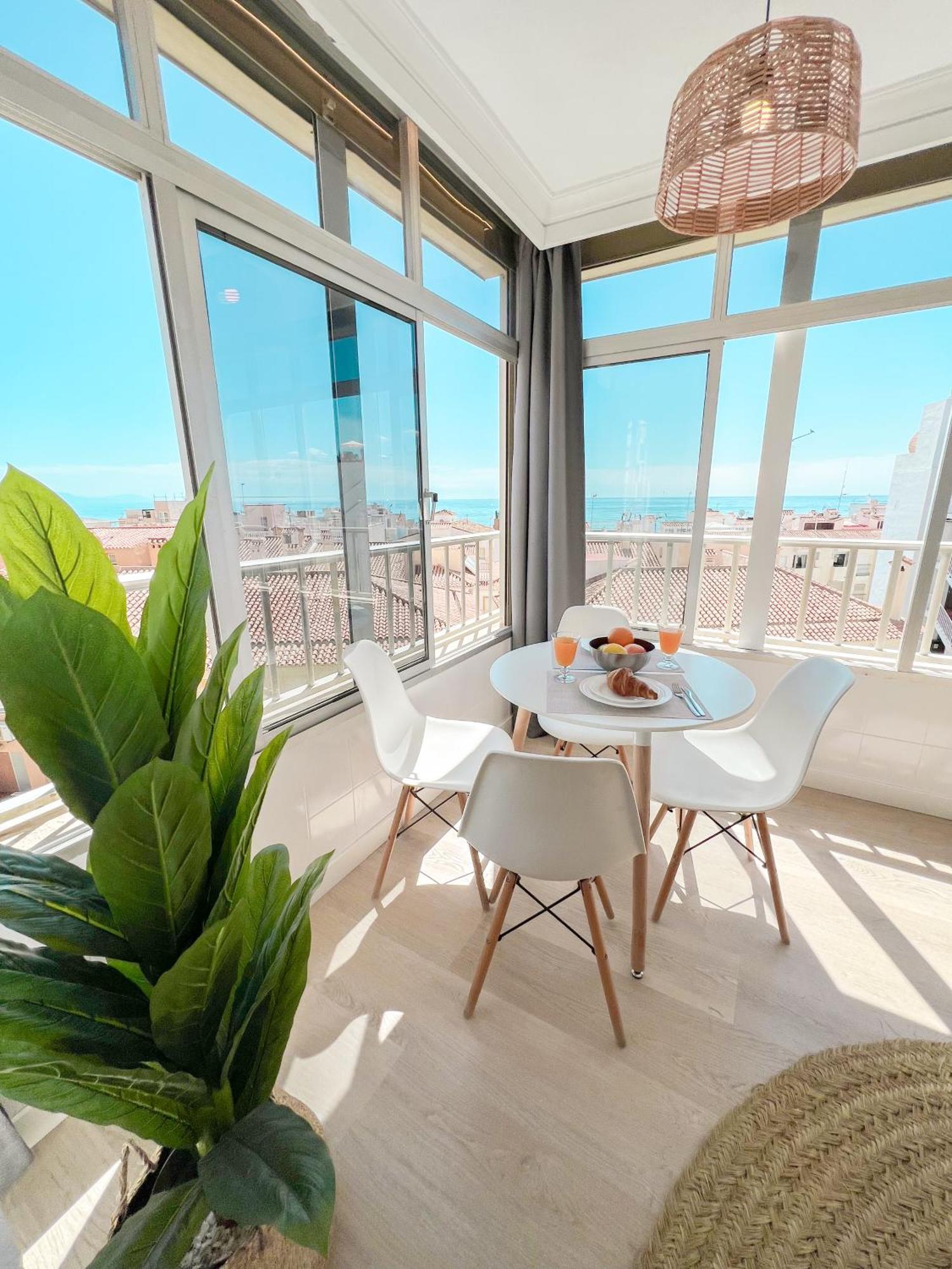 Palm Beach Aparment Sea Views Torremolinos Exterior foto
